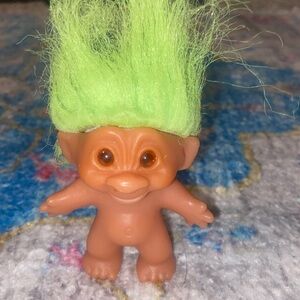 Dam Troll Doll 1986 Green Hair Closed Mouth 5 Inch